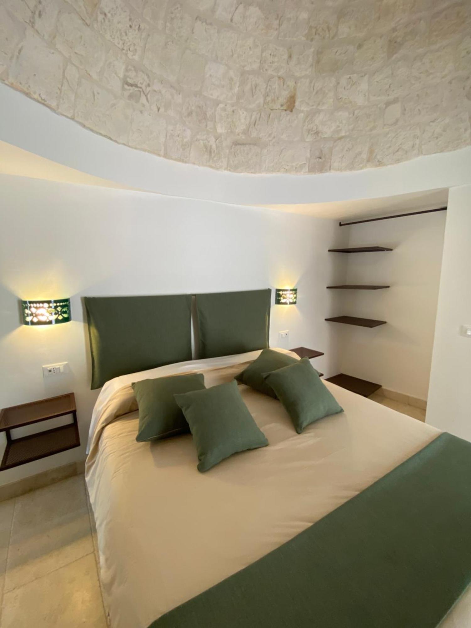Апартаменты Trulli Mbs By Apulia Hospitality Локоротондо Экстерьер фото