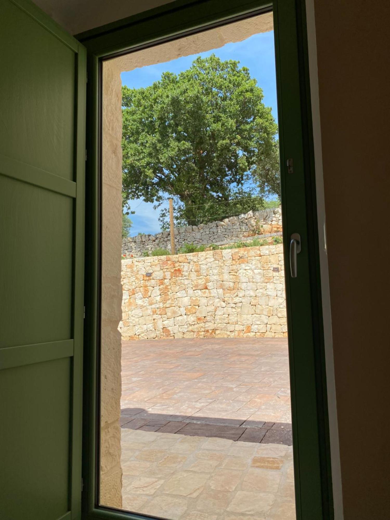 Апартаменты Trulli Mbs By Apulia Hospitality Локоротондо Экстерьер фото