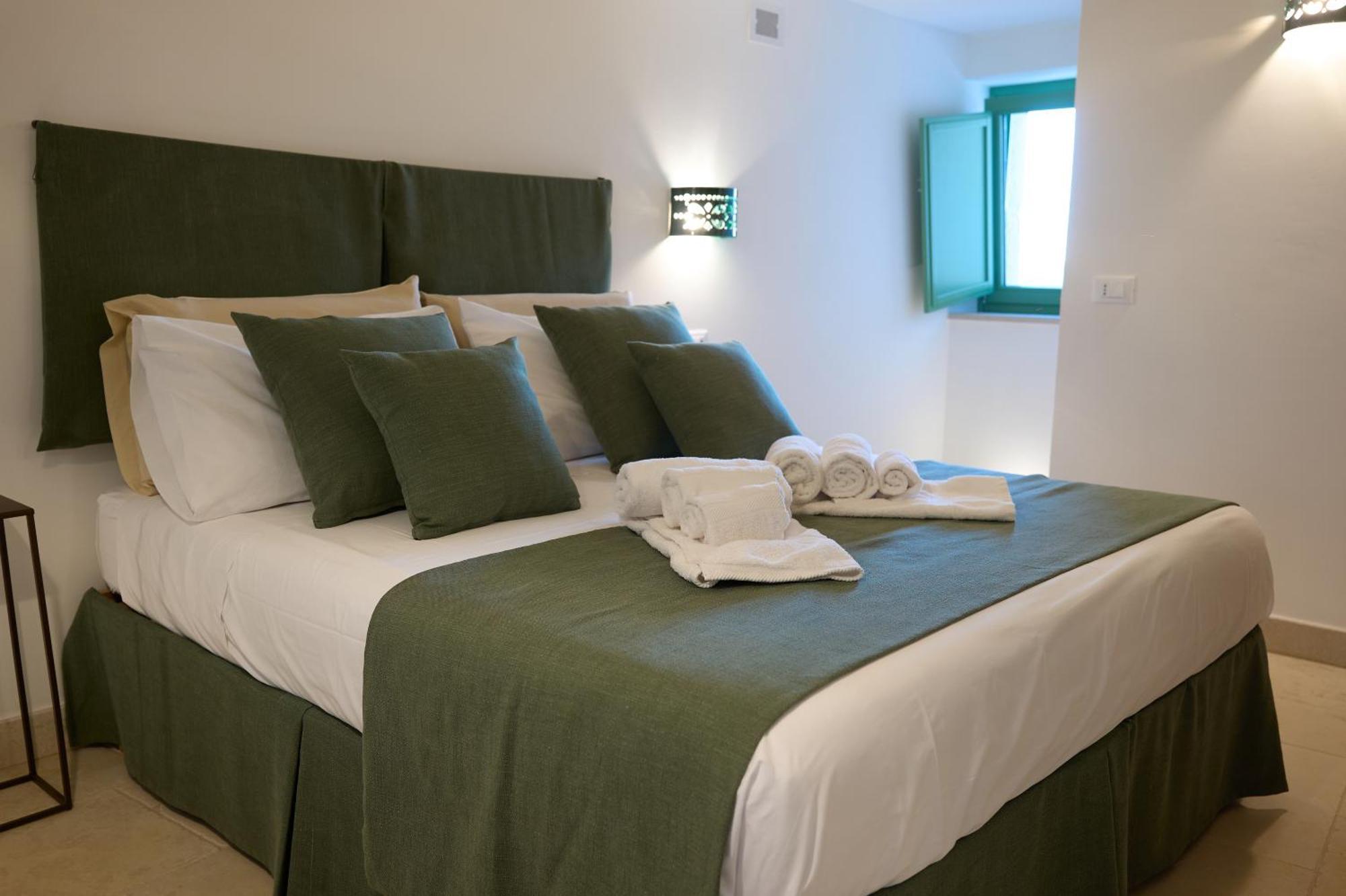 Апартаменты Trulli Mbs By Apulia Hospitality Локоротондо Экстерьер фото