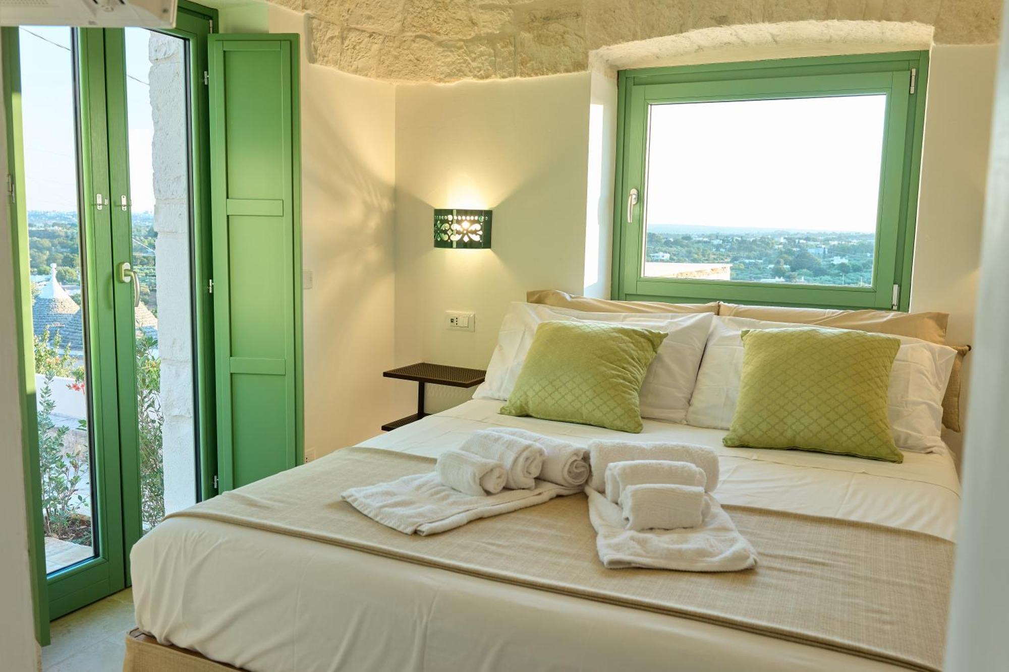 Апартаменты Trulli Mbs By Apulia Hospitality Локоротондо Экстерьер фото
