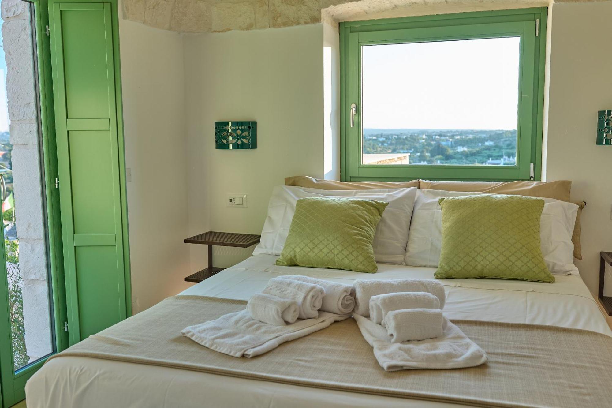 Апартаменты Trulli Mbs By Apulia Hospitality Локоротондо Экстерьер фото