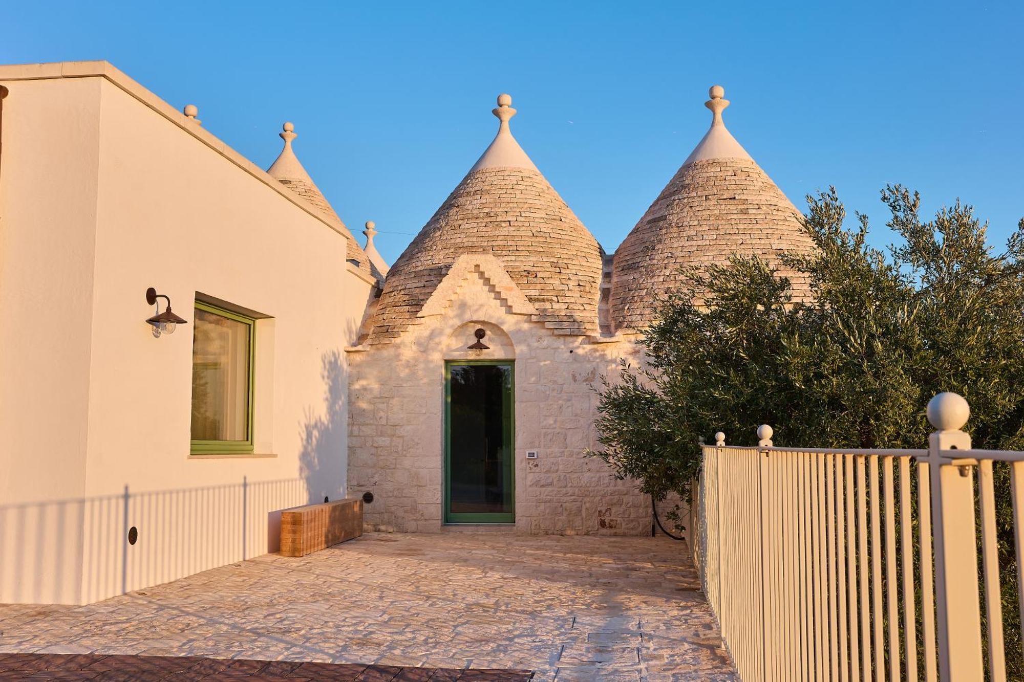 Апартаменты Trulli Mbs By Apulia Hospitality Локоротондо Экстерьер фото
